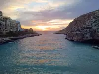 XLENDI BEACH - malta