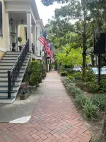 SAVANNAH HISTORIC DISTRICT - SAVANNAH