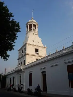 Torre del Reloj (Cúcuta) en Encontrable